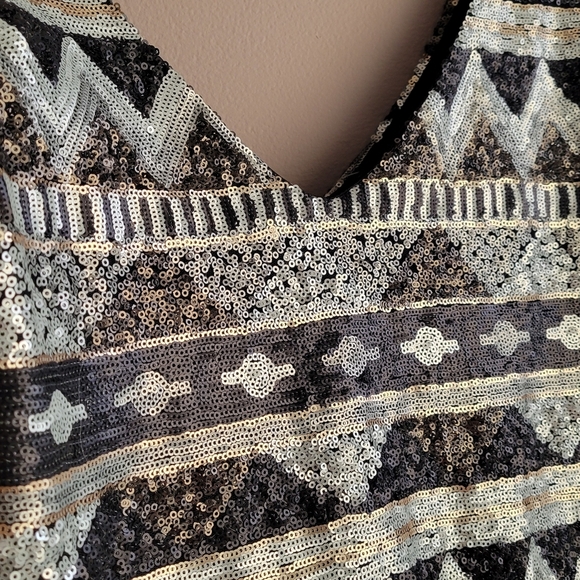 NWT! One Clothing Los Angeles Black Silver Geometric Sequin Dress Size Large - Picture 7 of 8